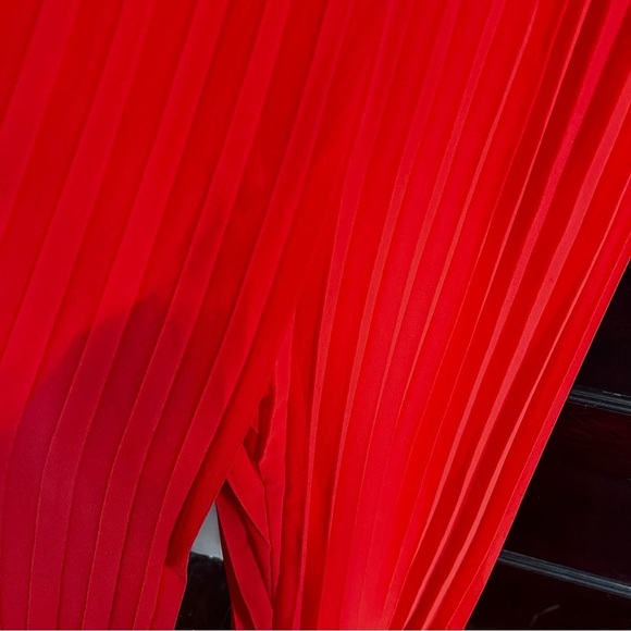 NWT Boston Proper High Neck Pleated Jumpsuit in Vibrant Orange size 14 - Picture 8 of 11